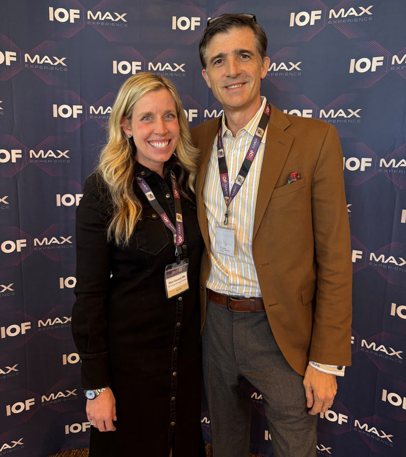 Dr. Roman with Jillian Coussens, the Executive Director of the Interventional Orthobiologic Foundation at the 10th annual IOF MAX Conference